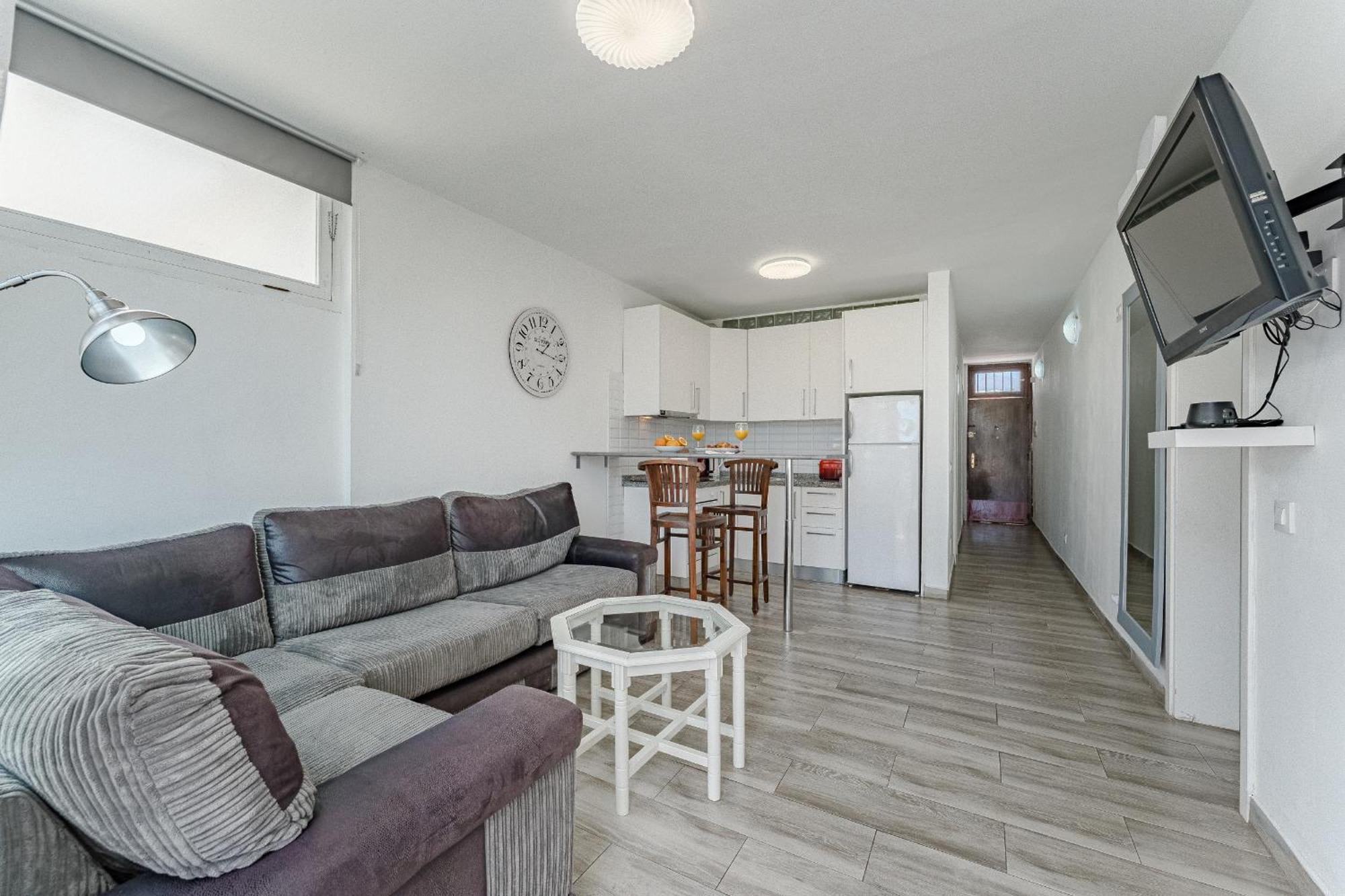 Primavera Tranquil Retreat 2-Bedroom Apartment With Balcony, Garden View & Fiber Wifi Arona (Tenerife) Exterior foto