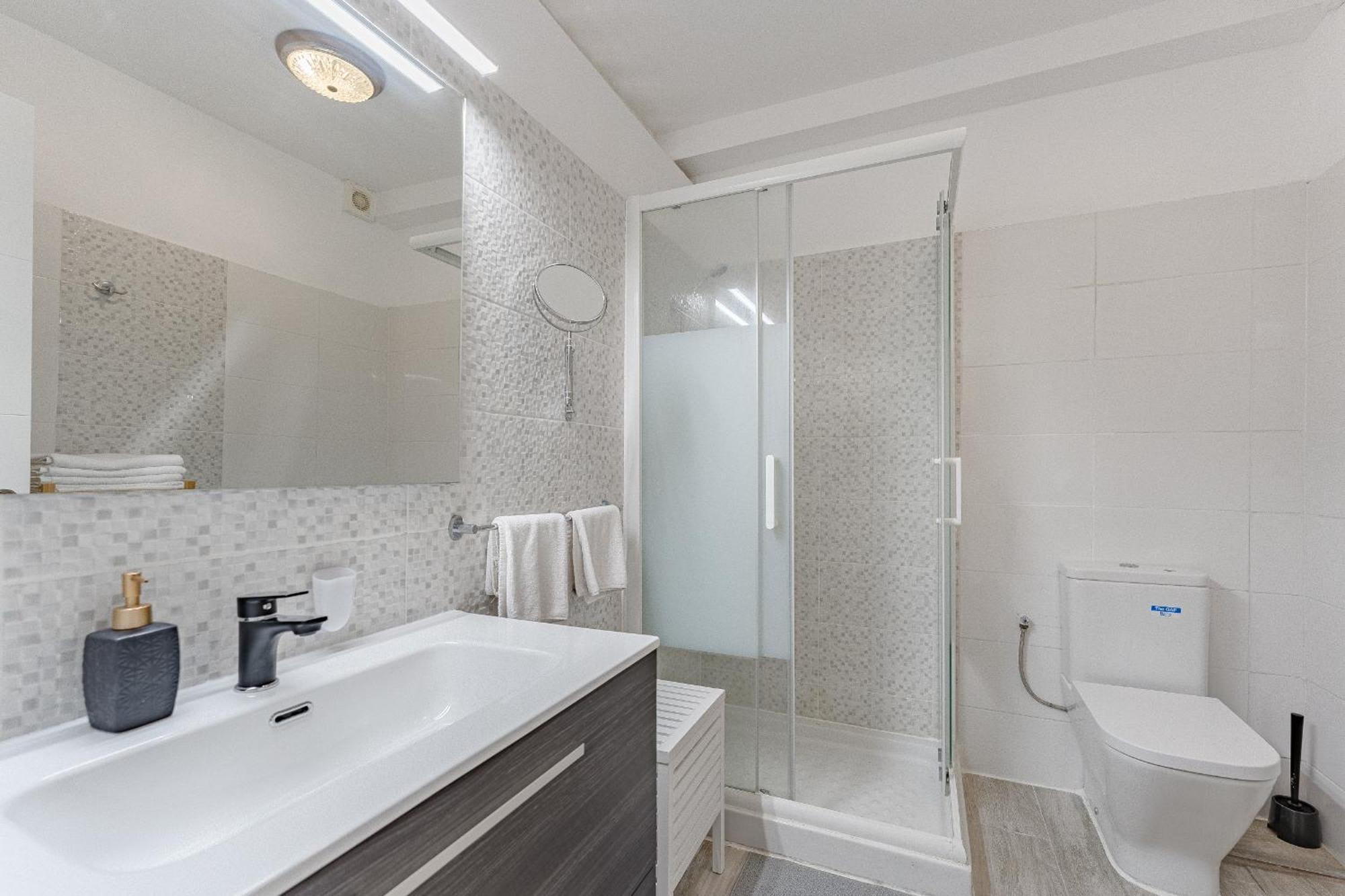 Primavera Tranquil Retreat 2-Bedroom Apartment With Balcony, Garden View & Fiber Wifi Arona (Tenerife) Exterior foto
